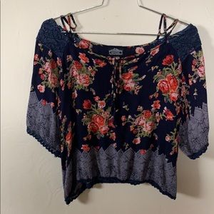 Angie floral top